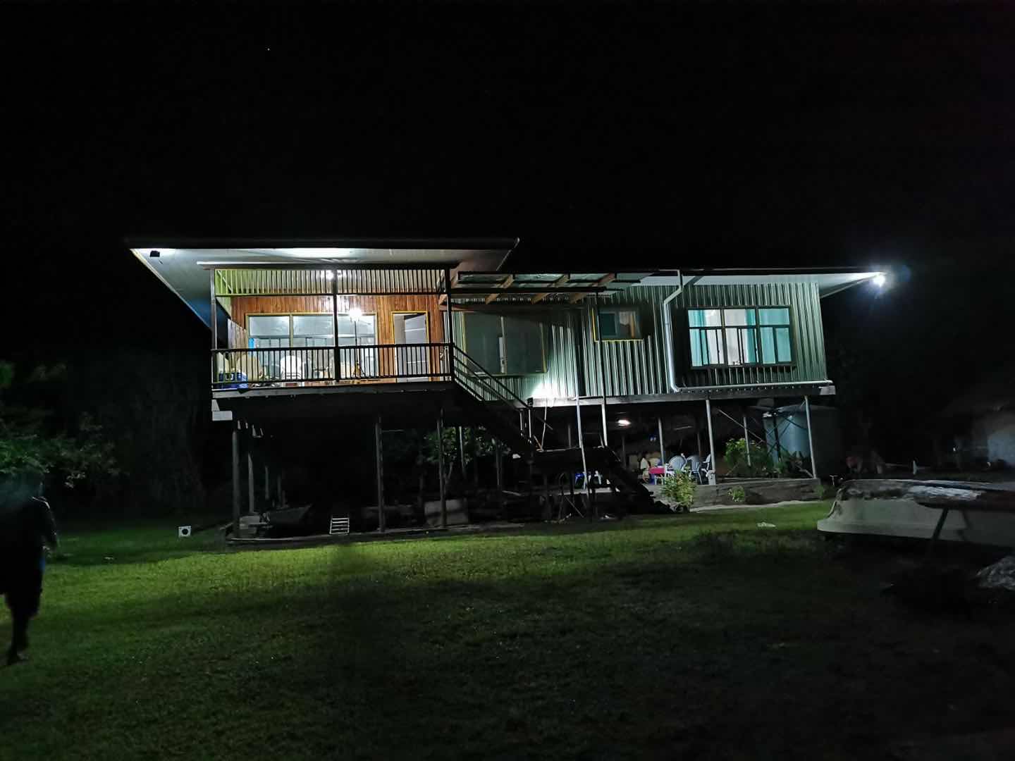 Tata Surya Rumah 1kW Di Papua Nugini